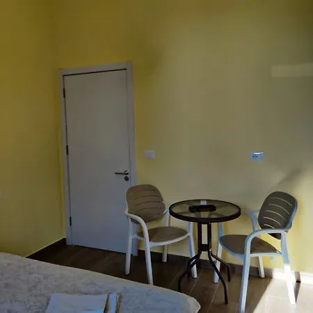 Bed & Breakfast Auto Tana Tirana