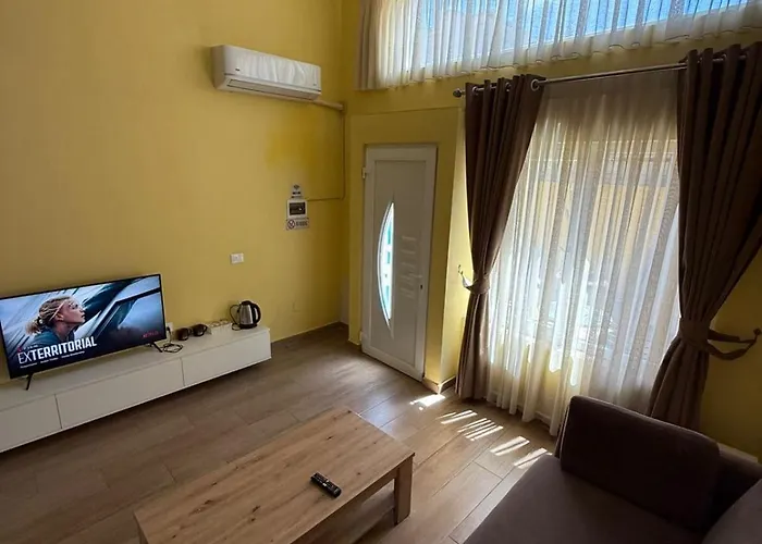 Auto Tana 3* Τίρανα