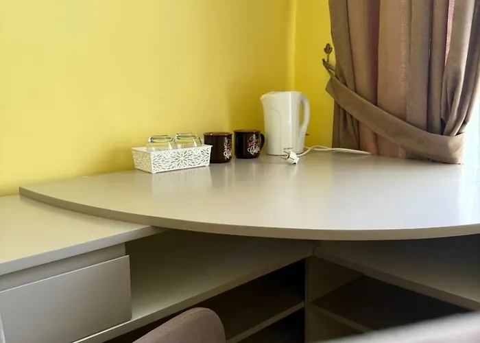 Auto Tana Bed and Breakfast Τίρανα