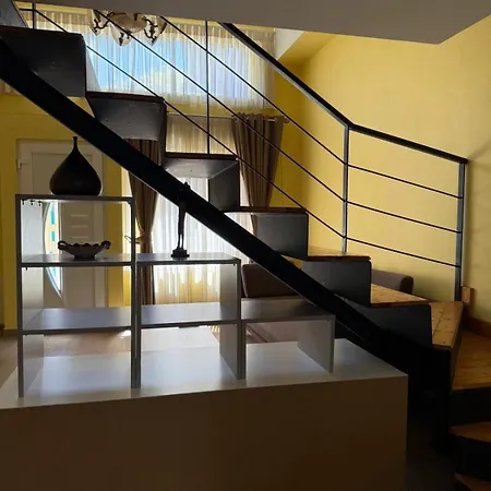 Auto Tana 3* تيرانا