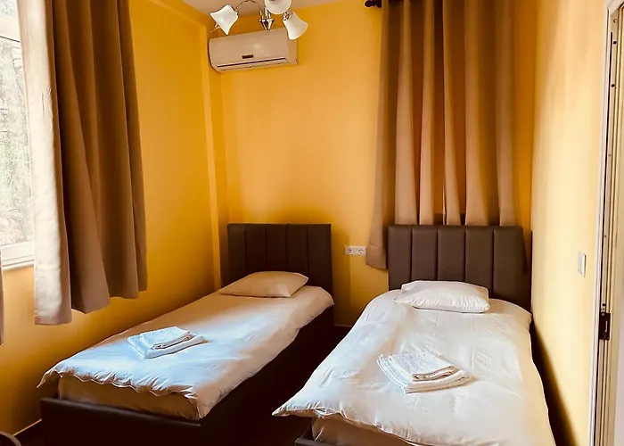 Bed & Breakfast Auto Tana Tirana